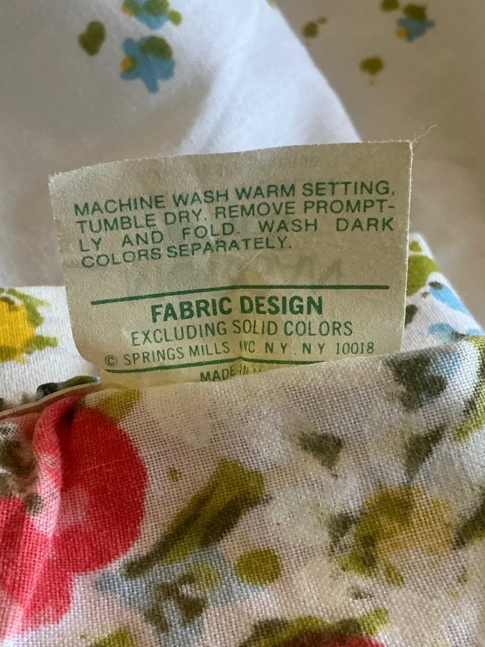 Vintage Morgan Jones Bonnie Bouquet red poppies fitted sheet & pillowcases
